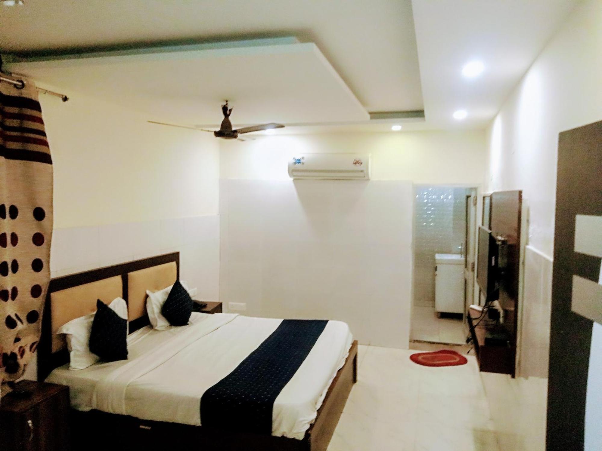 Hotel Alpine Chandigarh
